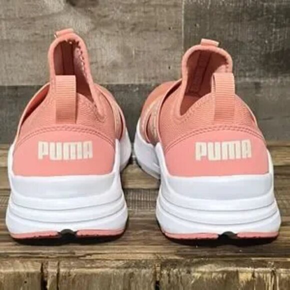 New Puma Wired Run Slip-on Mesh Sneaker - Picture 6 of 8